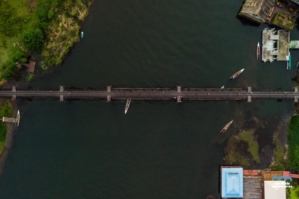 most na rzece kwai z drona